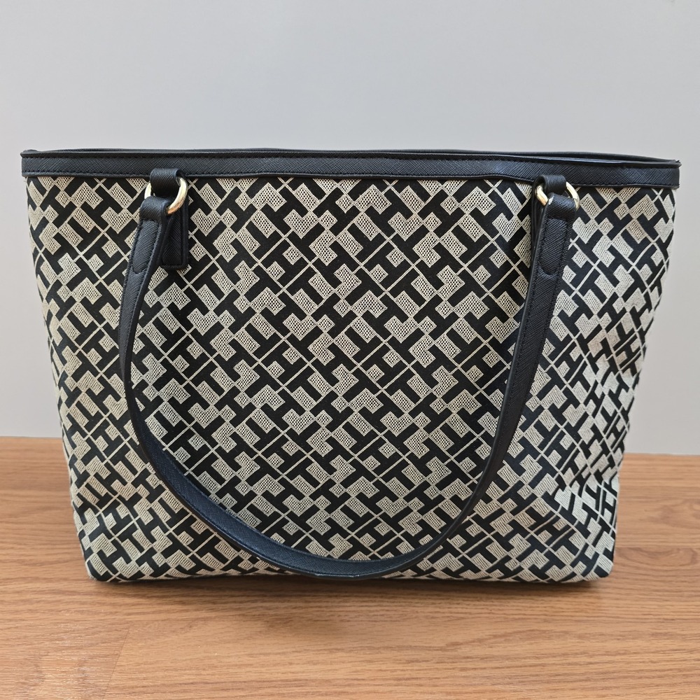 Tommy Hilfiger Monogram Shopper Tote Shoulder Bag Black White Logo Gold Hardware - Picture 3 of 12